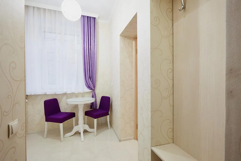 Crystal Apartments Lviv 0*,