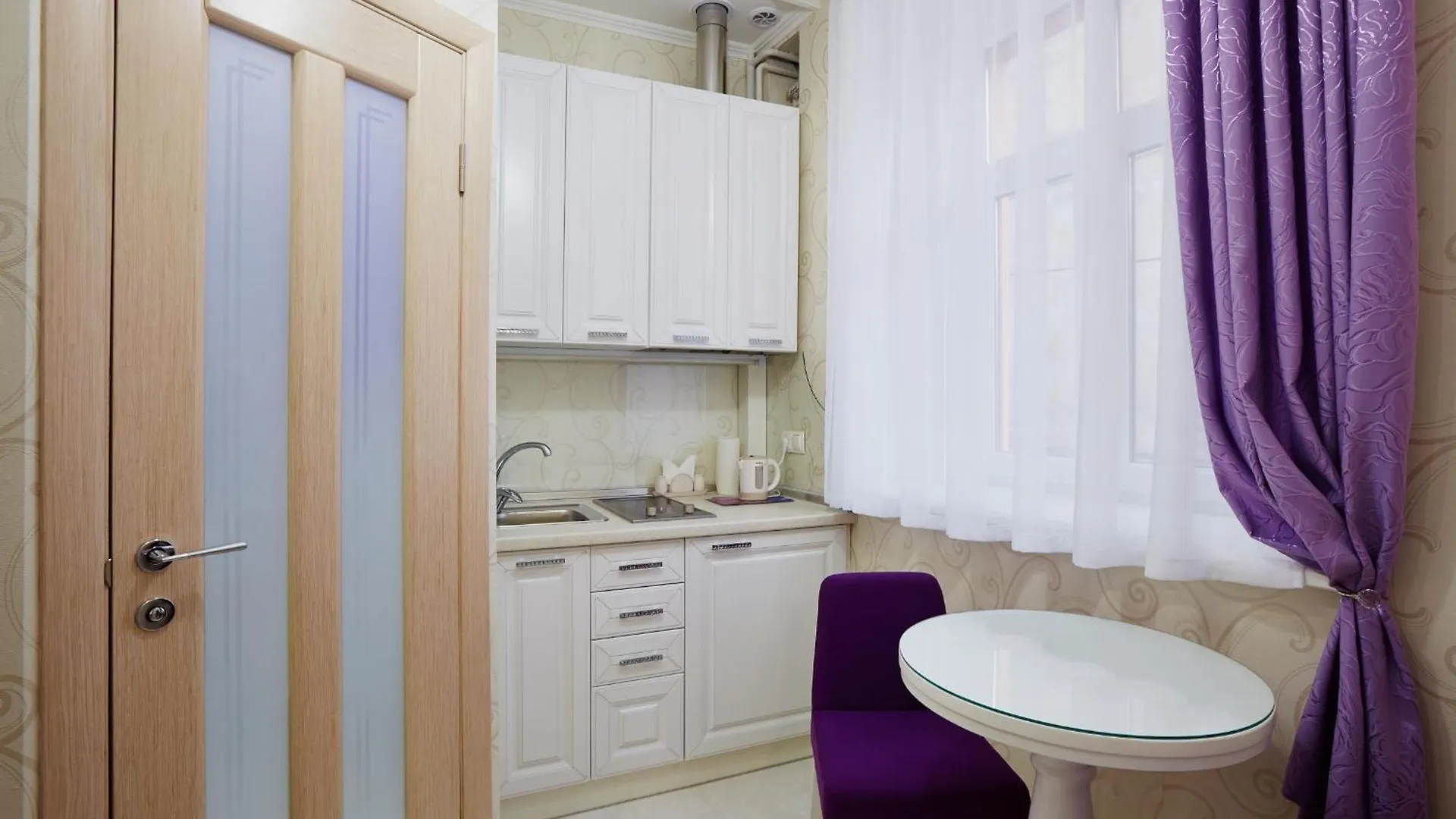 Crystal Apartments Lviv 0*,  Ukraine